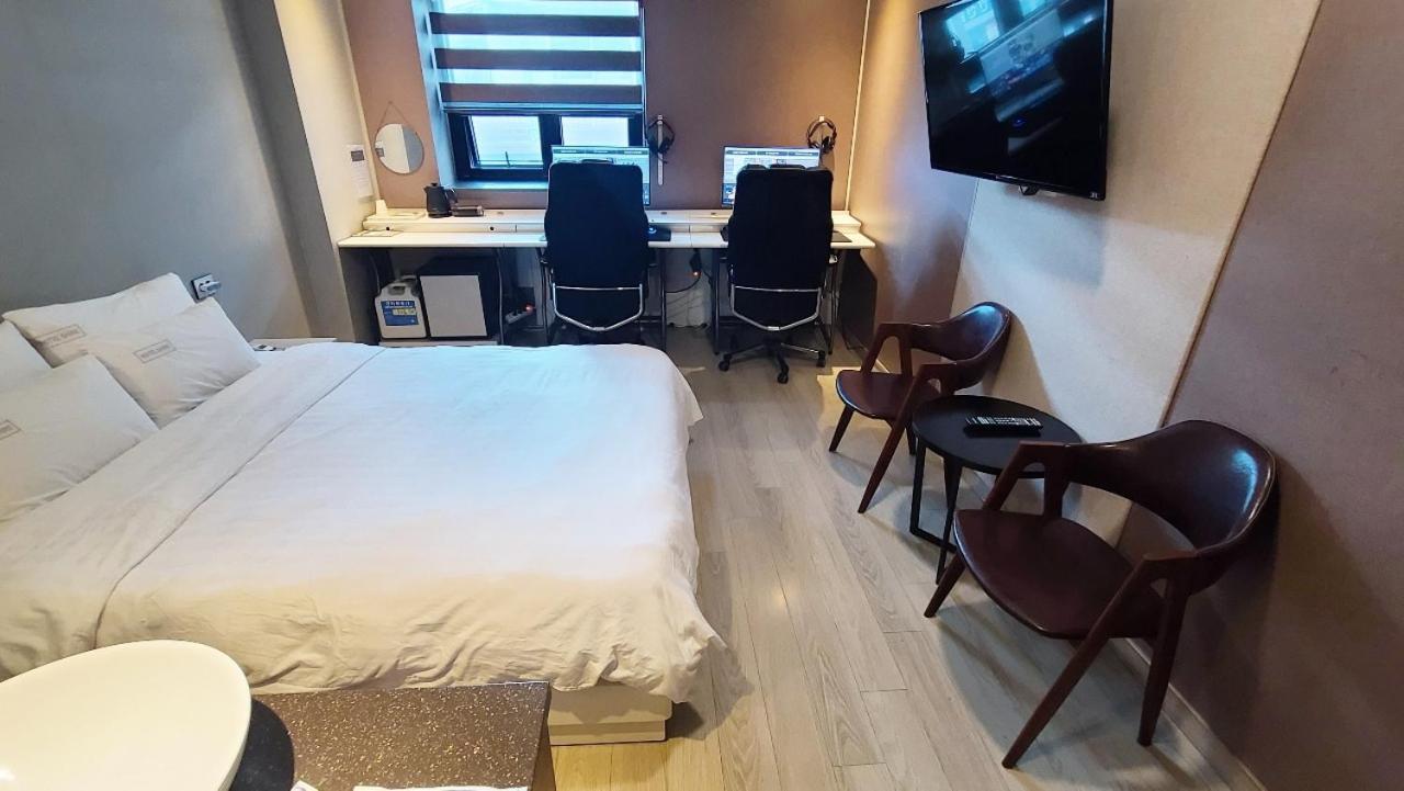 Seomyeon Ib Hotel بوسان المظهر الخارجي الصورة