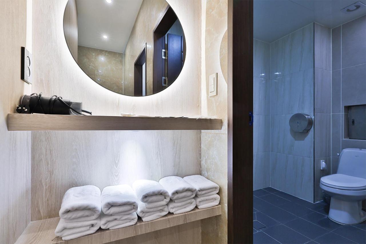 Seomyeon Ib Hotel بوسان المظهر الخارجي الصورة