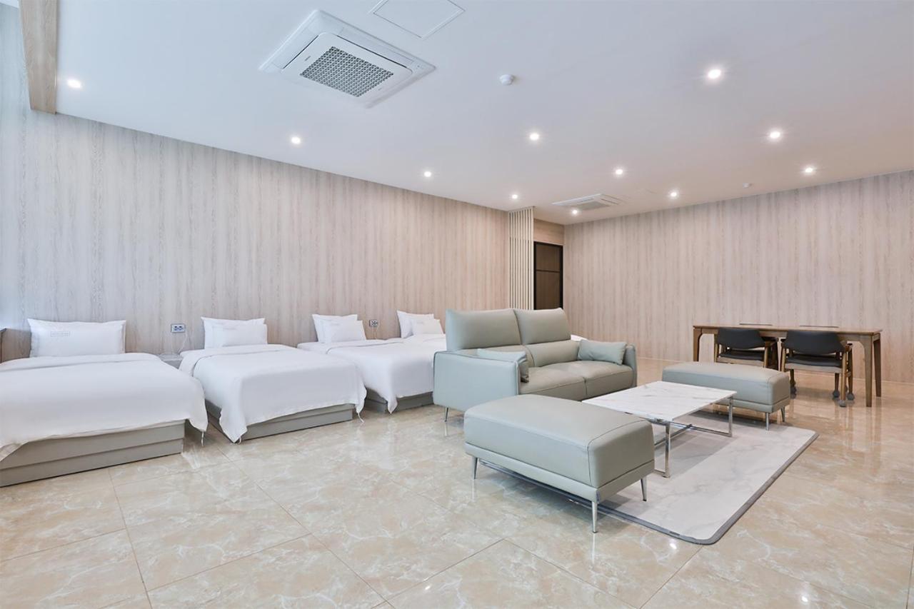 Seomyeon Ib Hotel بوسان المظهر الخارجي الصورة