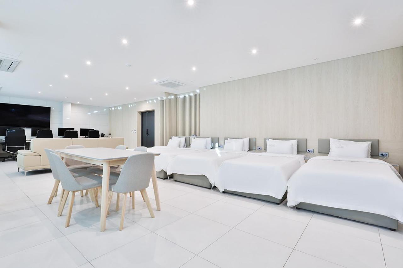Seomyeon Ib Hotel بوسان المظهر الخارجي الصورة