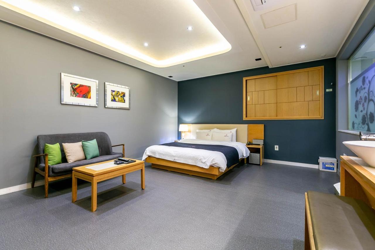 Seomyeon Ib Hotel بوسان المظهر الخارجي الصورة