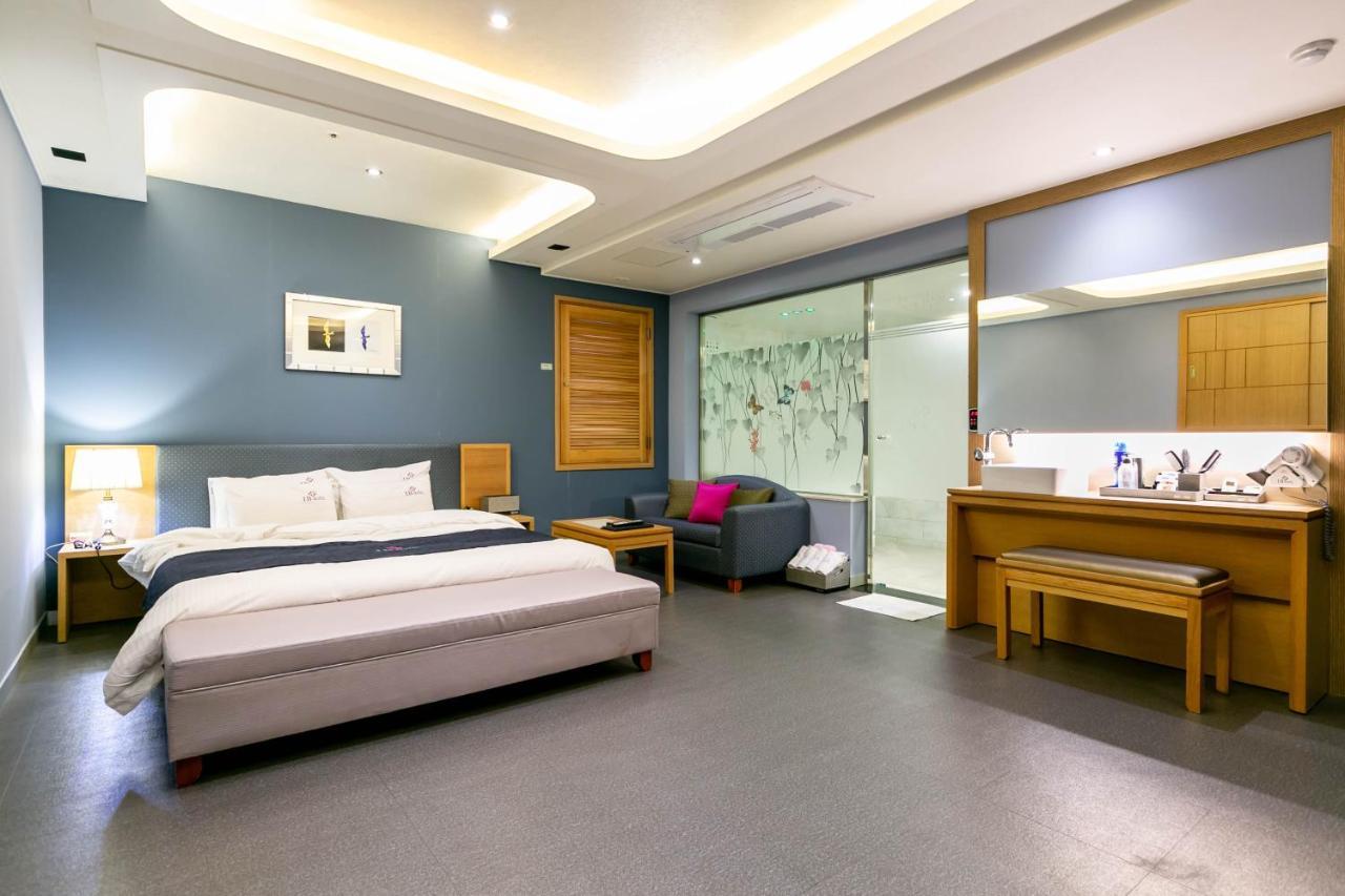 Seomyeon Ib Hotel بوسان المظهر الخارجي الصورة